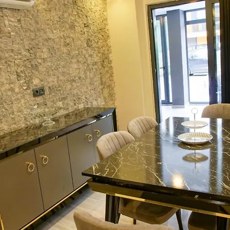 Villa Emre 13 *